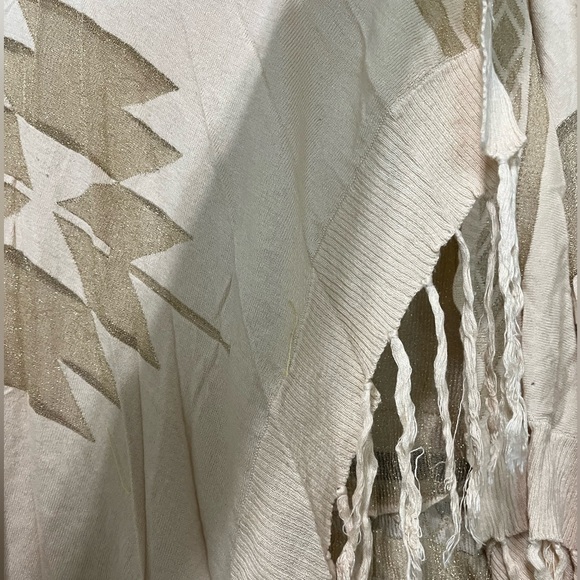 Cardigan - Picture 3 of 6